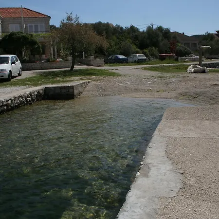 And By The Sea Lumbarda, Korcula - 4403