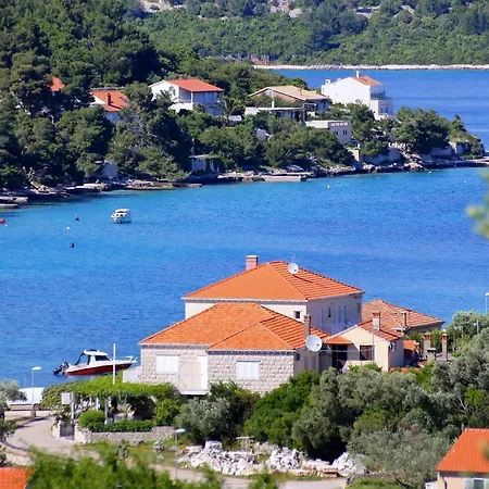 Casa de hóspedes And By The Sea Lumbarda, Korcula - 4403 Lumbarda